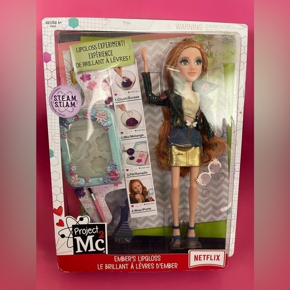 Project MC2 Ember's Evergreen Lipgloss Experiment Doll Netflix Steam Toys MGA - Picture 1 of 7